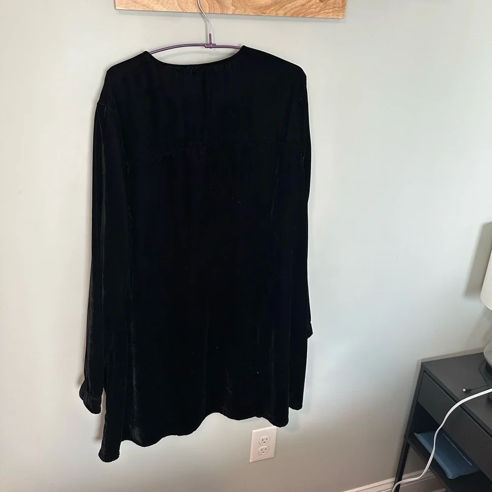 Free People velvet dress with floral embroidery - Picture 6 of 7